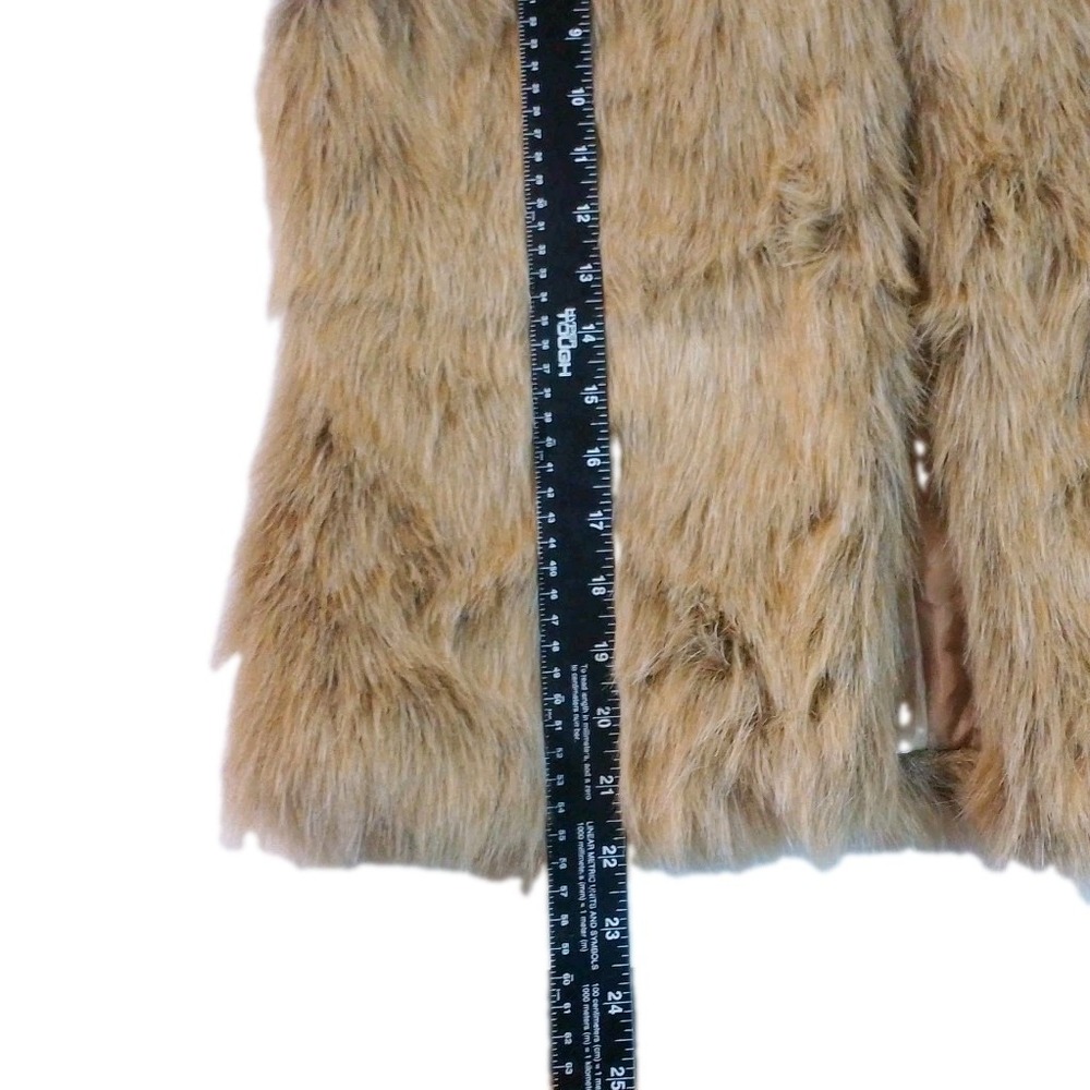 INC Faux Fur Vest M Tan Lined Vintage 90s Mob Wife Ski Hollywood Glam Layering - Picture 7 of 7